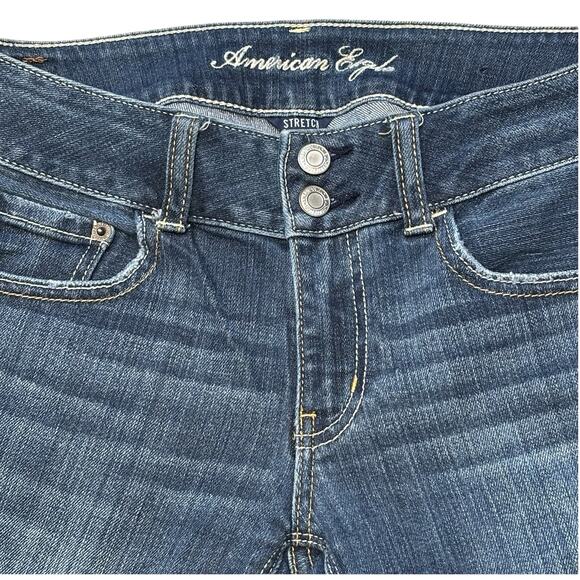 American Eagle Artist Flare Jeans Size 6 Regular Slight Distressing Medium Blue - Picture 6 of 7